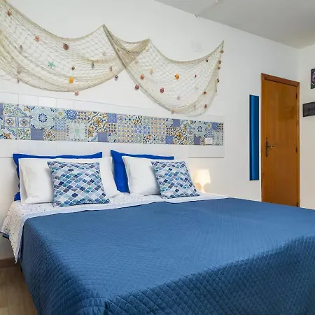 La Gioia Πανσιόν