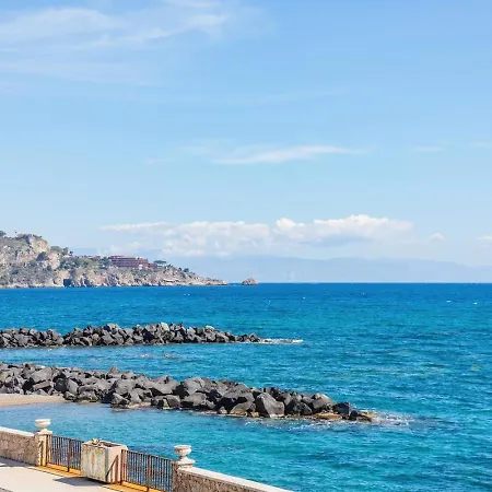 La Gioia 3* Giardini Naxos