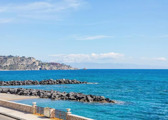 La Gioia 3* Giardini Naxos